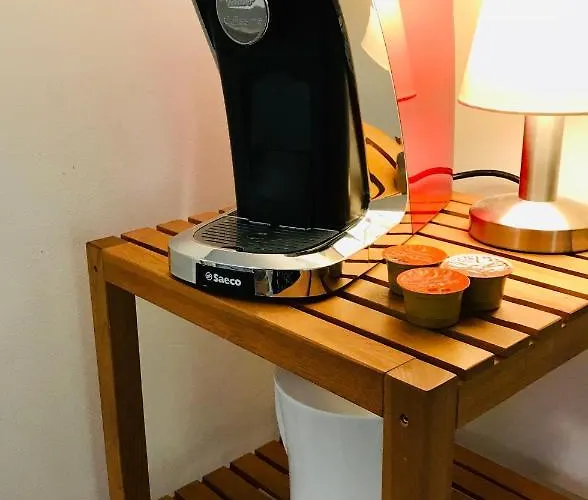 Top Renoviertes Apartement In Bester Lage Von Homburg- 5 Fussminuten Zur Uniklinik